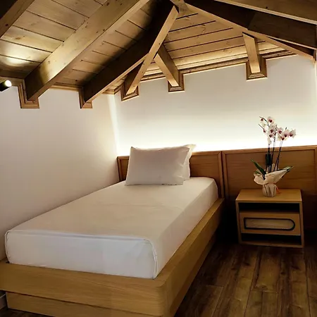 Palorto Hotel Gjirokastër