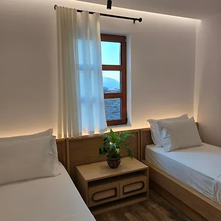 Palorto 4*