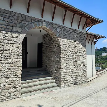 Palorto 4*